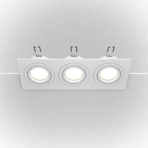 Встраиваемый светильник Maytoni Technical DL024-2-03W фото 3