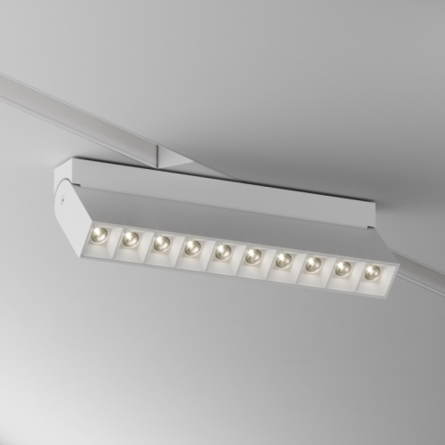 Светильник на шине Maytoni Technical TR077-2-20W3K-W